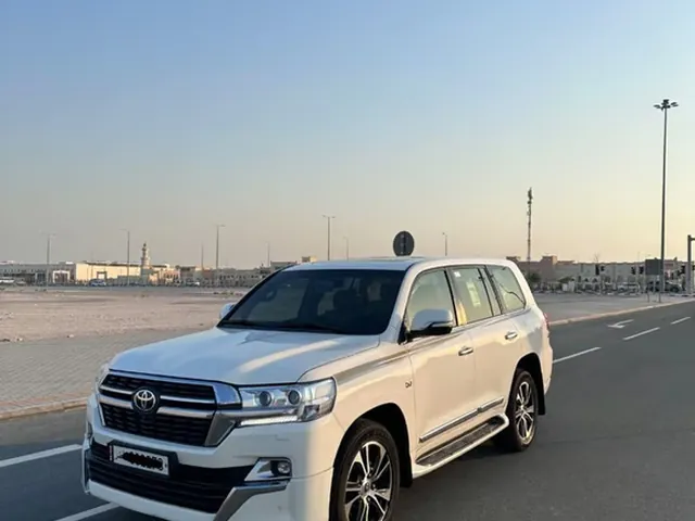 Photo of 2021 Toyota Land Cruiser VXR
