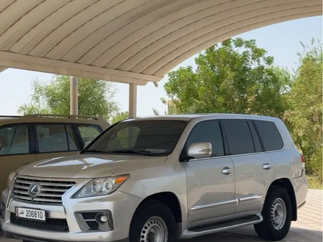 Photo of 2014 Toyota Land Cruiser LX