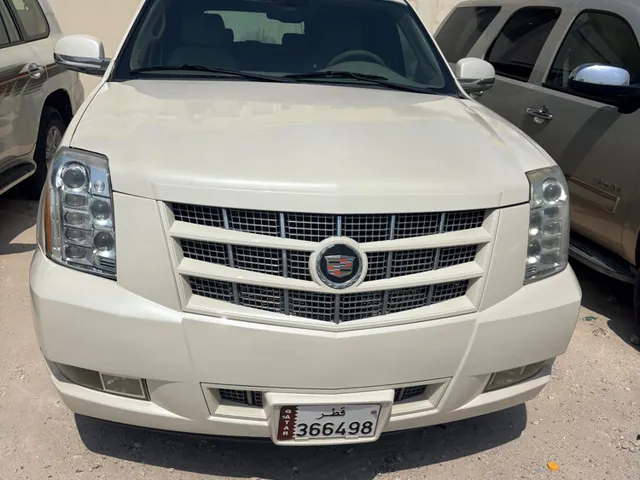Photo of 2013 Cadillac Escalade ESV