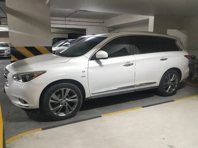 صورة 2014 إنفينيتي Q60