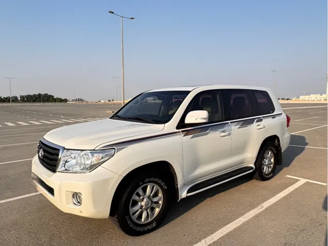Photo of 2014 Toyota Land Cruiser GX
