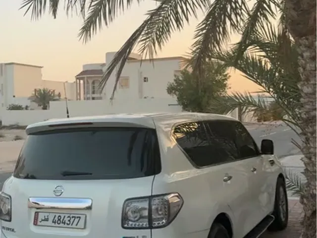 Photo of 2013 Nissan Patrol LE