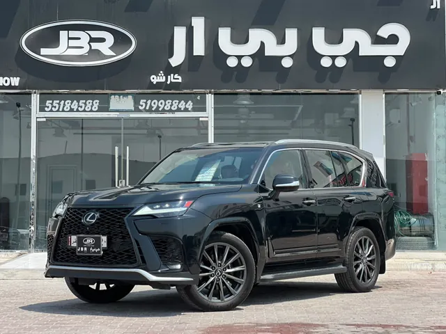 صورة 2023 لكزس LX 600