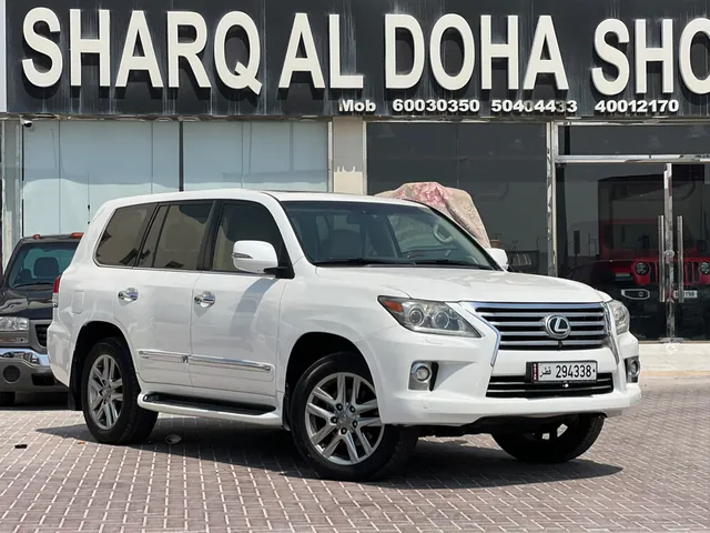 صورة 2014 لكزس LX 570
