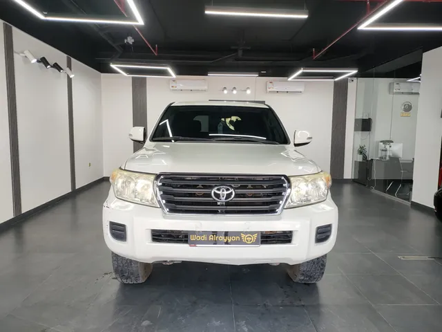 Photo of 2013 Toyota Land Cruiser GX