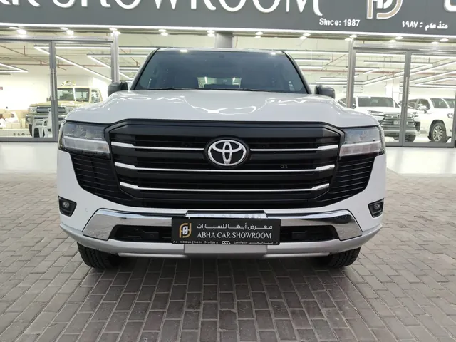 صورة 2026 تويوتا لاند كروزر GX