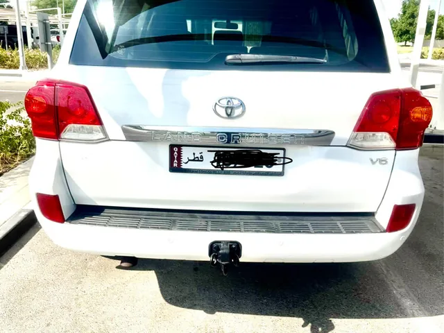 Photo of 2014 Toyota Land Cruiser G