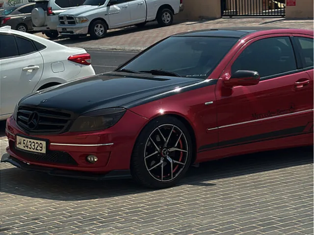 صورة 2009 مرسيدس-بنز C 200