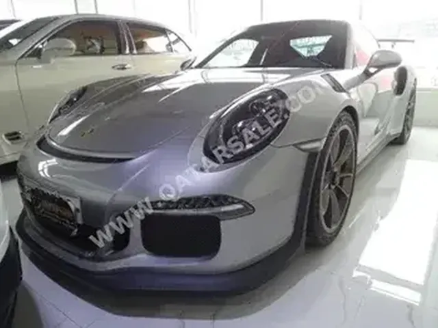 صورة 2016 بورش 911 GT3