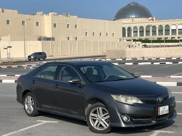 Photo of 2013 Toyota Camry SE