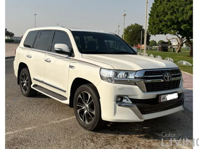 Photo of 2010 Toyota Land Cruiser GXR