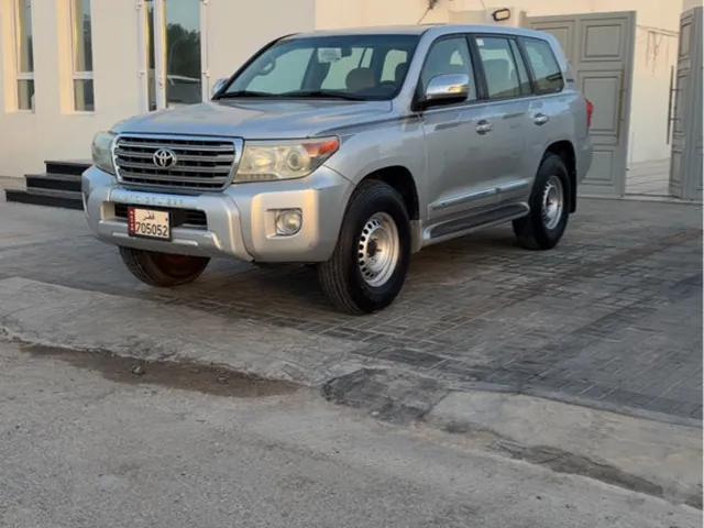Photo of 2010 Toyota Land Cruiser GX