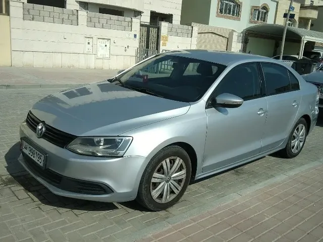 صورة 2011 فولكسفاغن جيتا