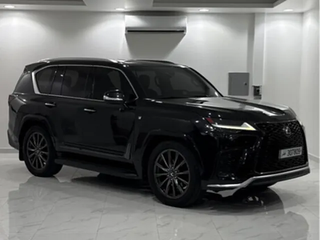Photo of 2023 Lexus LX 600