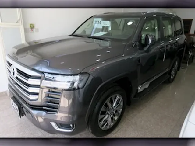 Photo of 2024 Toyota Land Cruiser GXR