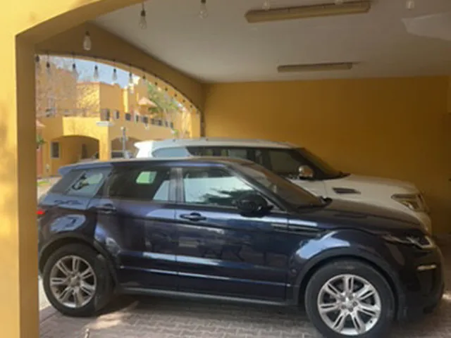 Photo of 2017 Range Rover Evoque Dynamic HSE