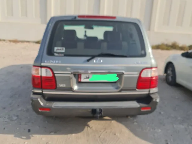 صورة 2002 لكزس LX 470