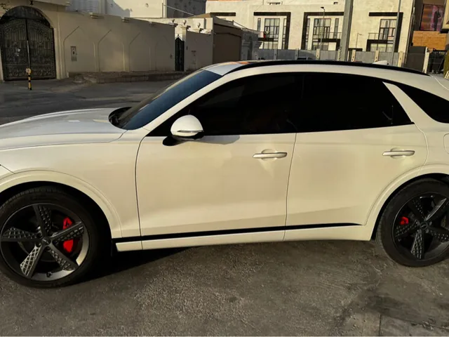 Photo of 2021 Genesis GV70