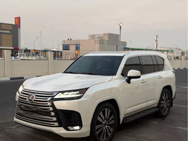 Photo of 2024 Lexus LX 600