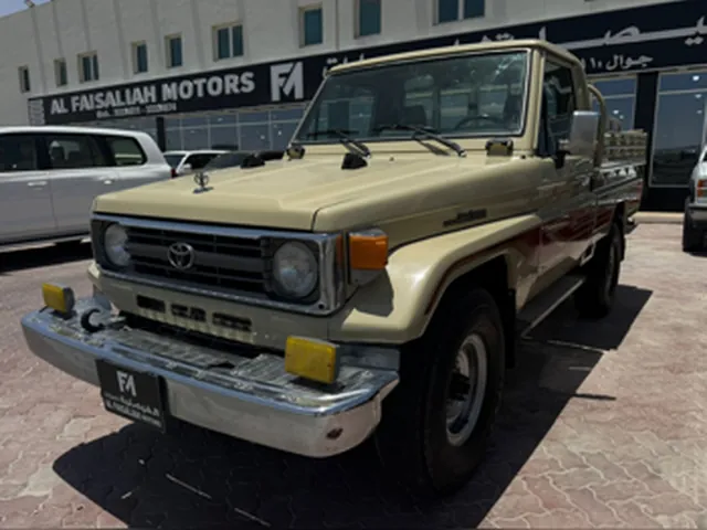 صورة 1997 تويوتا لاند كروزر LX