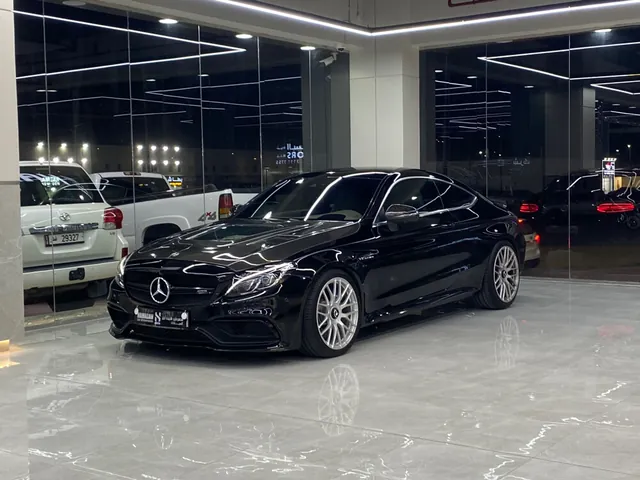 صورة 2018 مرسيدس-بنز C 63 AMG