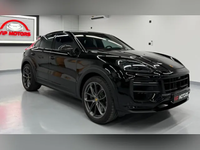 Photo of 2024 Porsche Cayenne Turbo GT