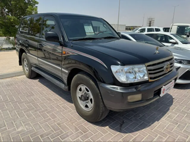 Photo of 2005 Toyota Land Cruiser GXR