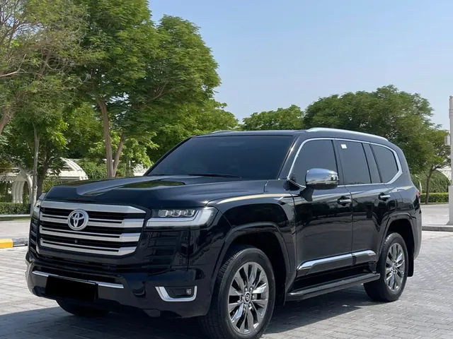 Photo of 2024 Toyota Land Cruiser VX