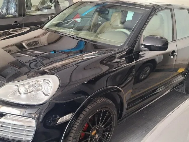 Photo of 2009 Porsche Cayenne GTS