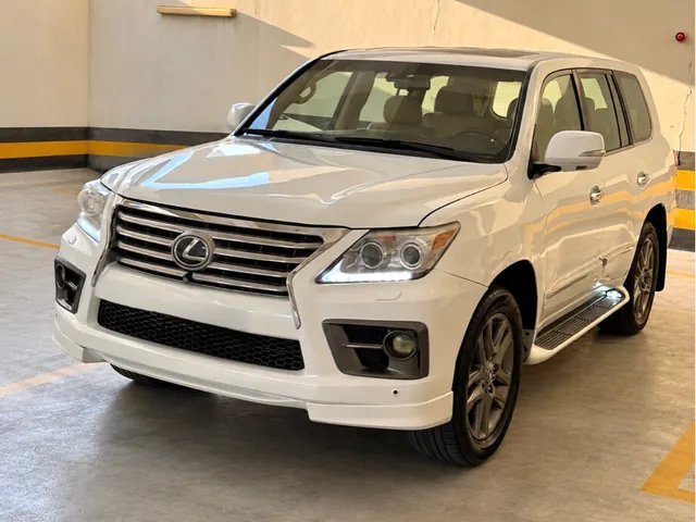 Photo of 2009 Lexus LX 570 S