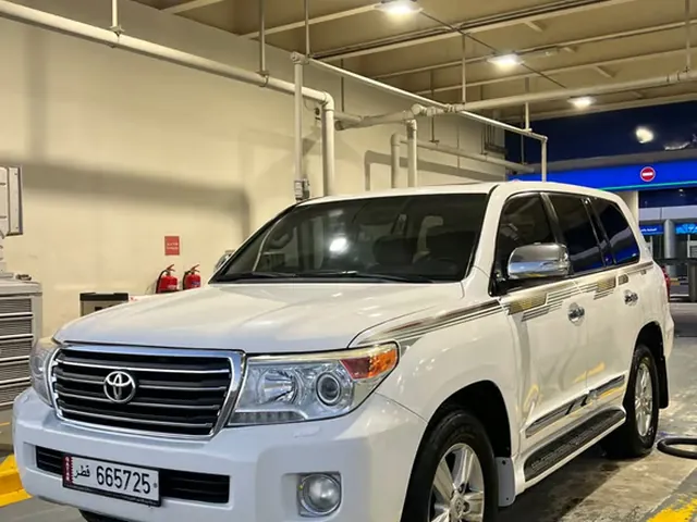 Photo of 2012 Toyota Land Cruiser GXR