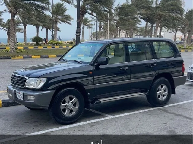 Photo of 2002 Toyota Land Cruiser GXR