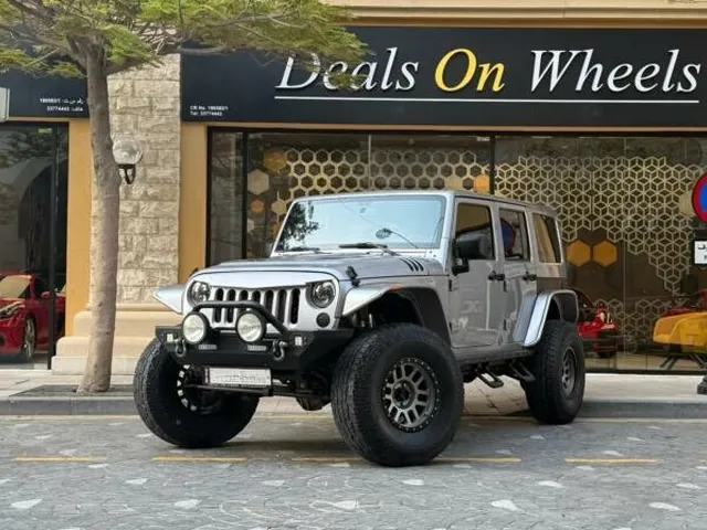 Photo of 2013 Jeep Wrangler Sahara