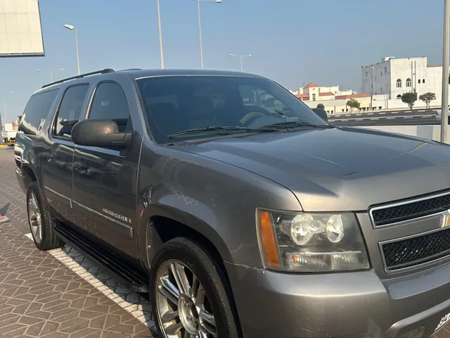 Photo of 2008 Chevrolet Suburban LS