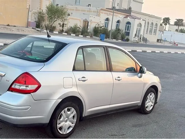 Photo of 2011 Nissan Tiida