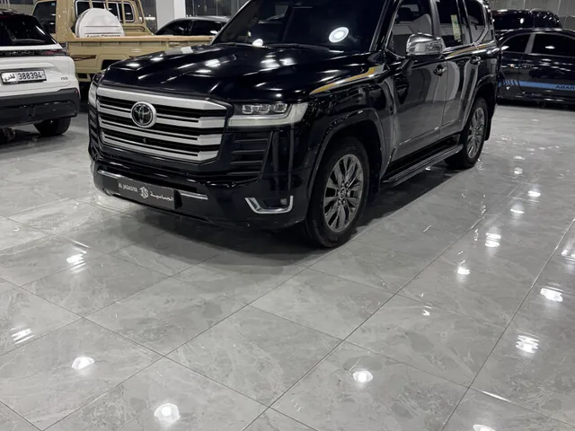 Photo of 2022 Toyota Land Cruiser VXR