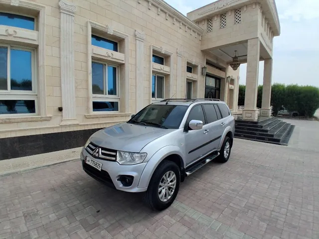 Photo of 2014 Mitsubishi Rosa