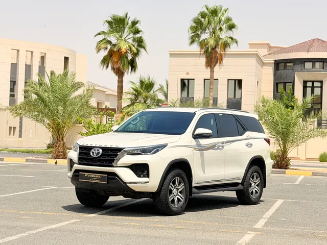 Photo of 2022 Toyota Fortuner SR5