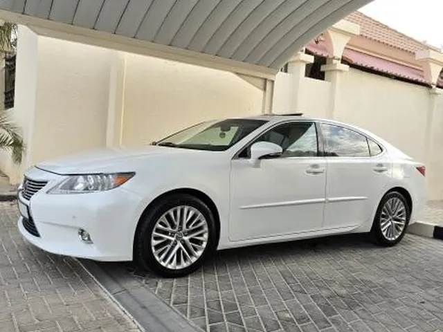 Photo of 2013 Lexus ES 350