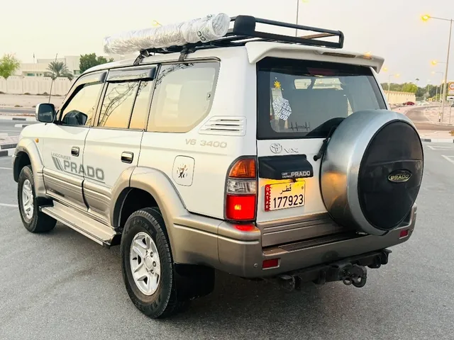 Photo of 1997 Toyota Land Cruiser GX