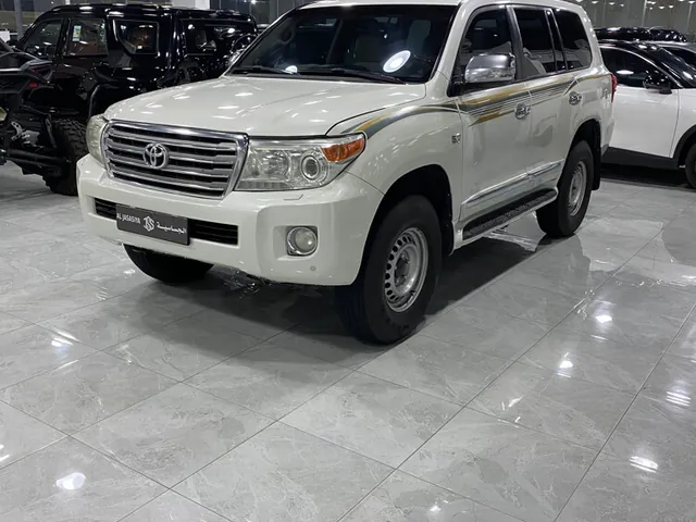Photo of 2012 Toyota Land Cruiser VXR