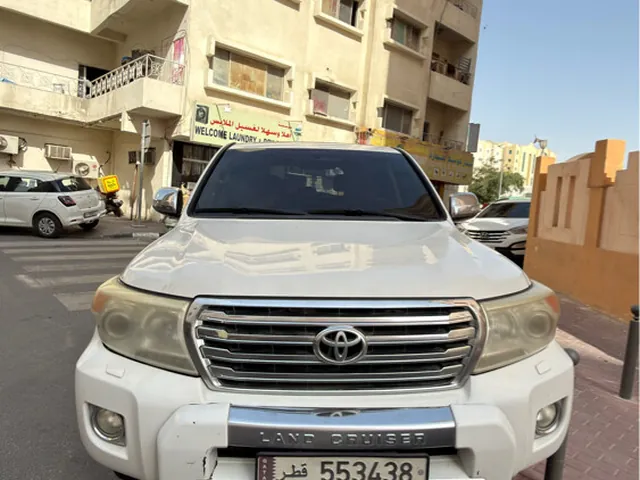 صورة 2013 تويوتا لاند كروزر GXR Limited