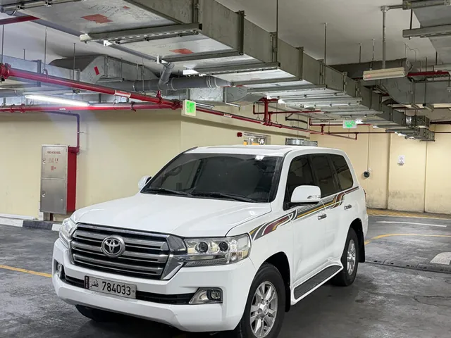 Photo of 2014 Toyota Land Cruiser GX