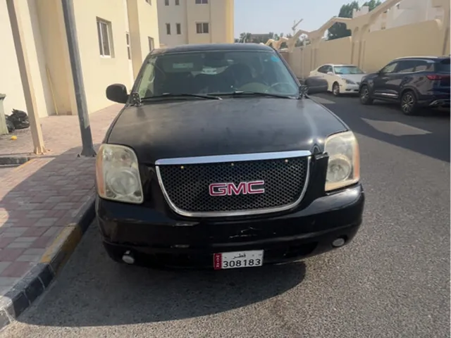صورة 2008 جي إم سي يوكون دينالي