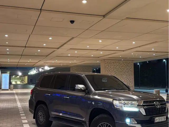 Photo of 2016 Toyota Land Cruiser VXR