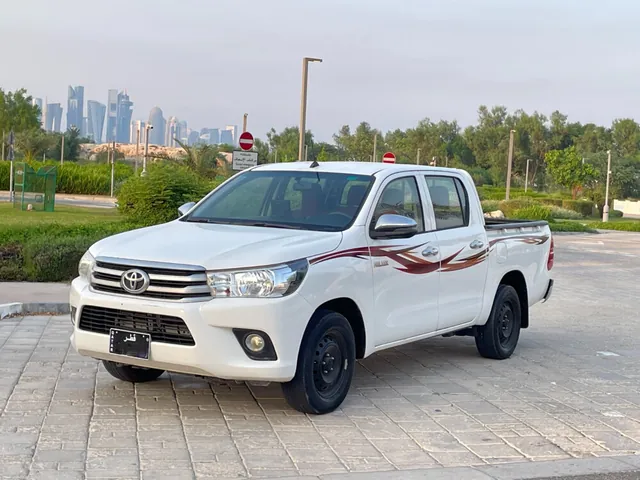Photo of 2022 Toyota Hilux SR5