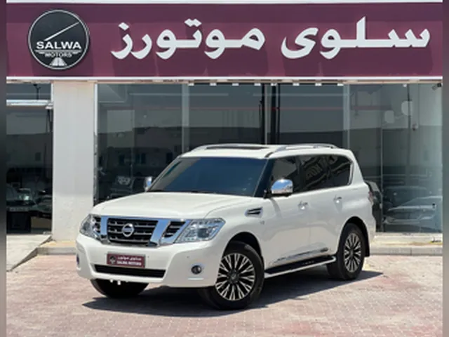 صورة 2015 نيسان باترول بلاتينيوم