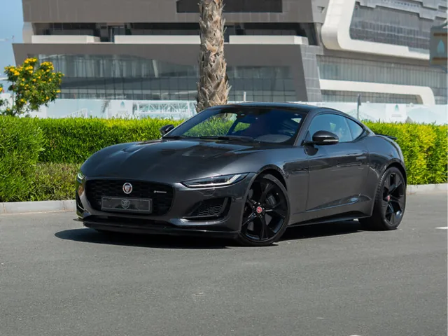 صورة 2021 جاكوار F-Type