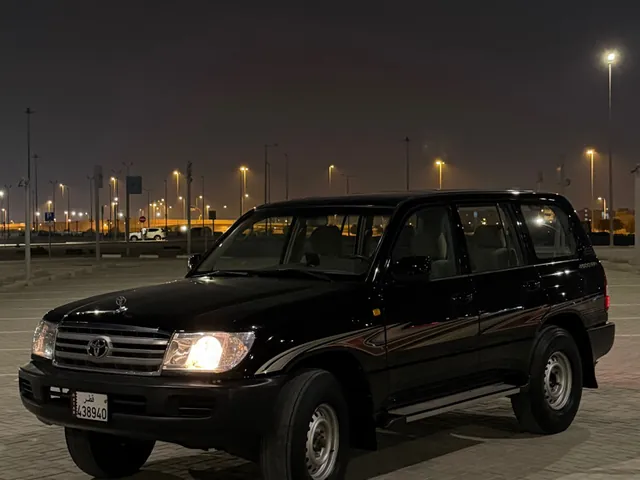 صورة 2004 تويوتا لاند كروزر GX