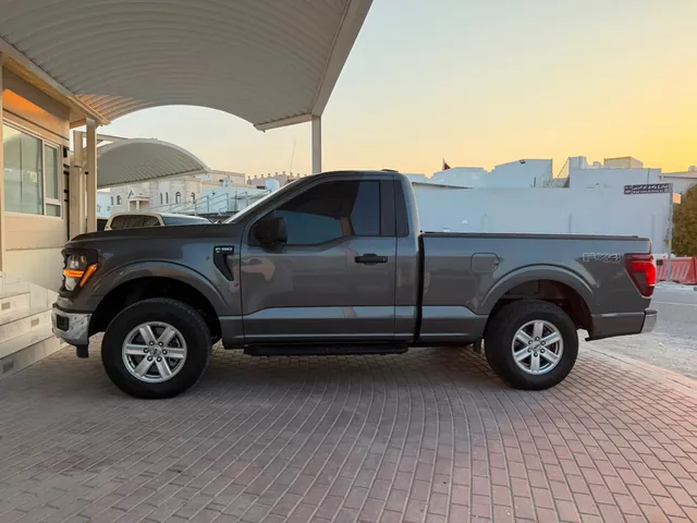 صورة 2025 فورد F-150